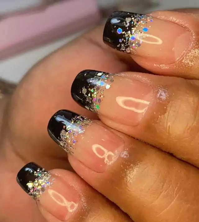 ronara-manicure
